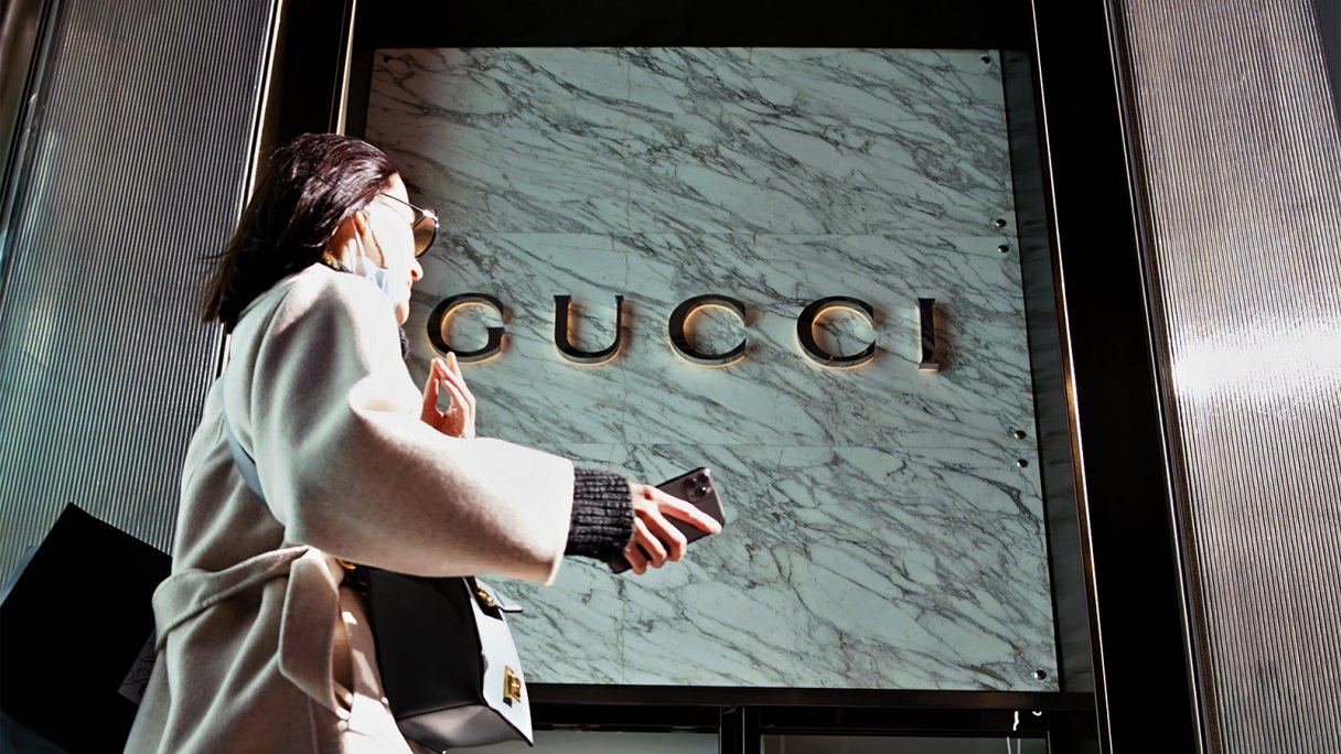 Магазины бренда Gucci начнут принимать платежи в криптовалюте
