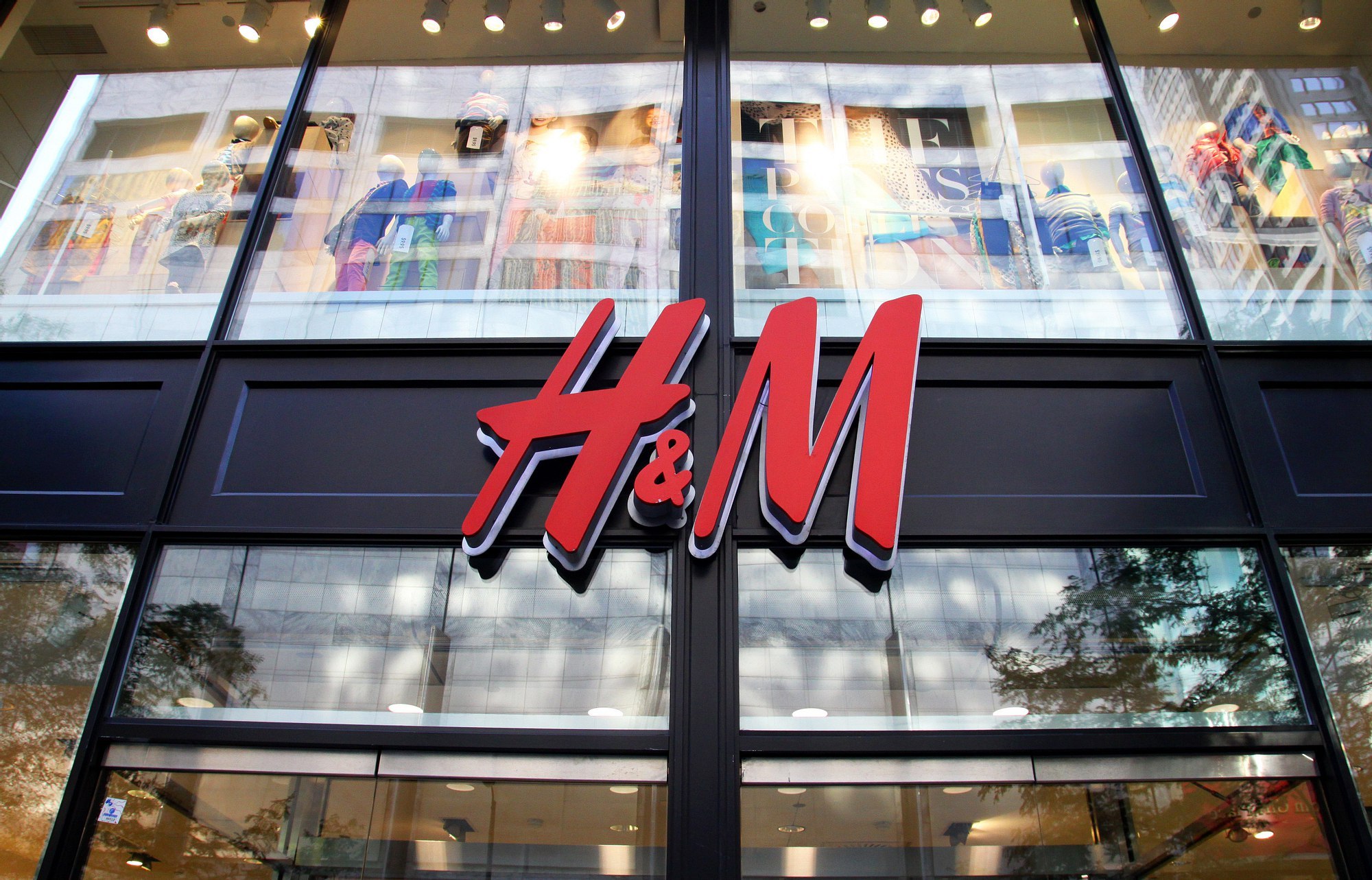 H&M возобновил продажи на китайском Tmall