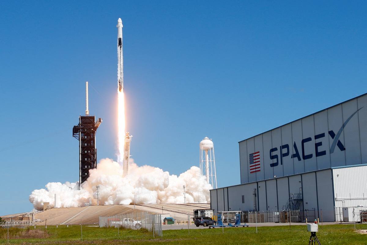 SpaceX привлекла $750 млн в рамках нового раунда финансирования