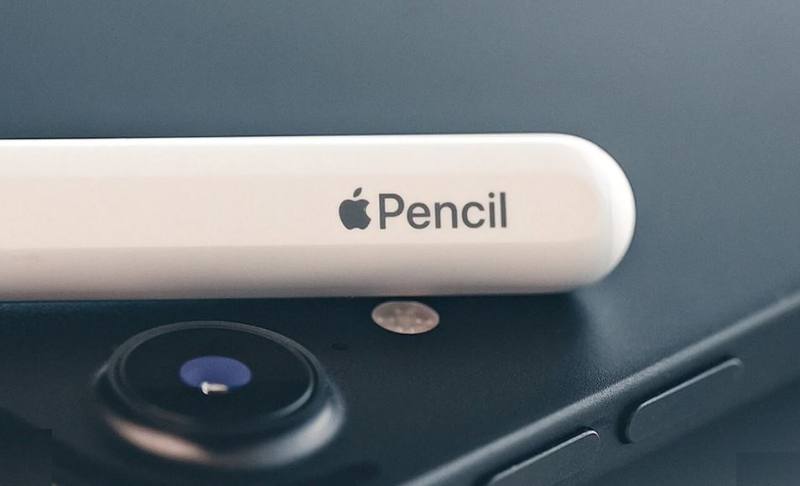 Apple запатентовала новый стилус Apple Pencil