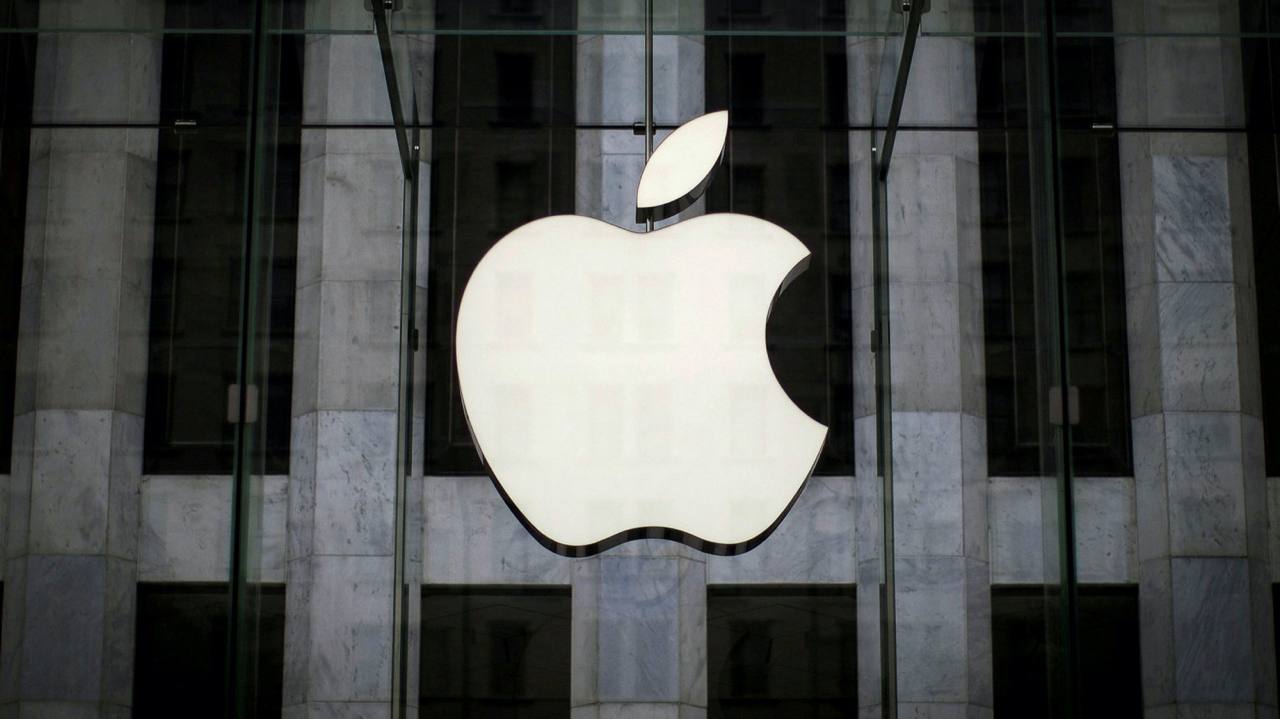 Apple планирует отказаться от чипов Qualcomm и Broadcom