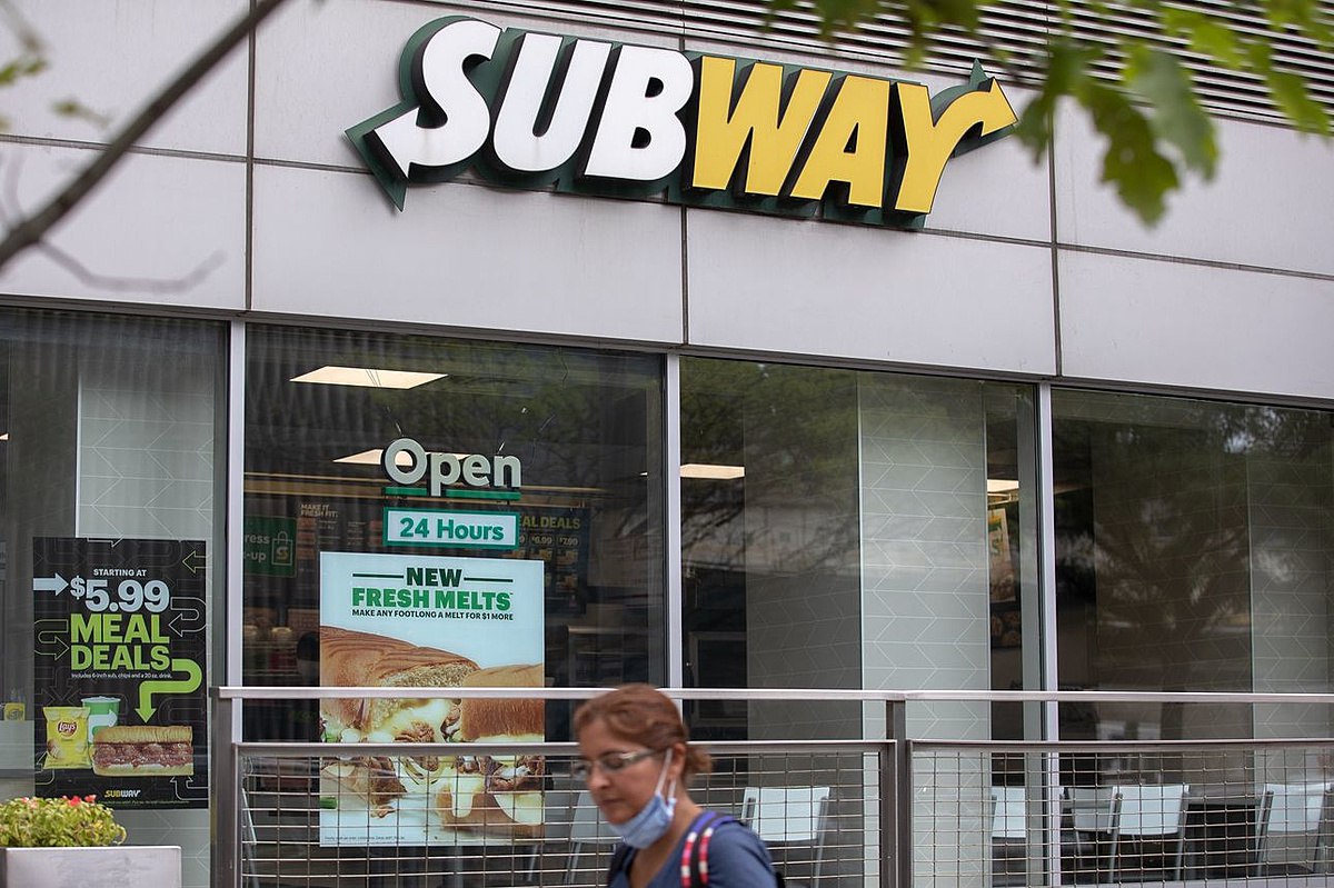 Сеть ресторанов Subway рассматривает продажу бизнеса