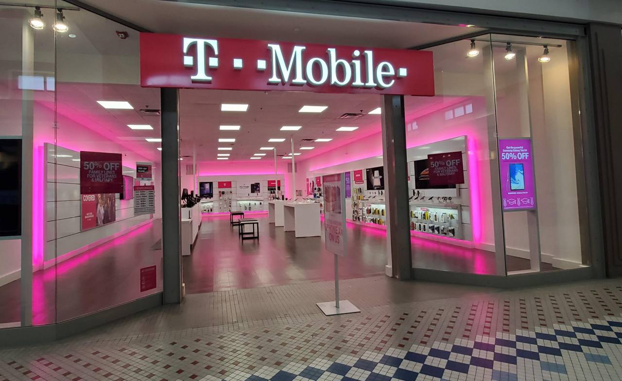 Мобильный оператор T-Mobile сообщил о новом взломе своих некоторых систем