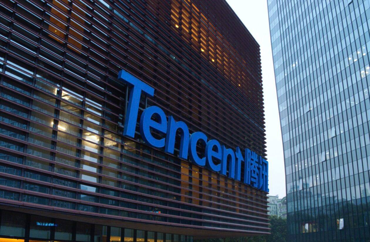 Tencent планирует отказаться от создания оборудования для виртуальной реальности