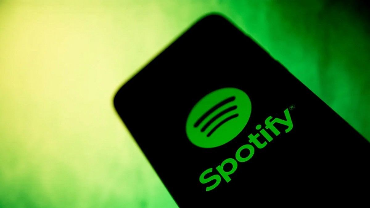 Spotify объявила о закрытии приложения для голосового общения Spotify Live